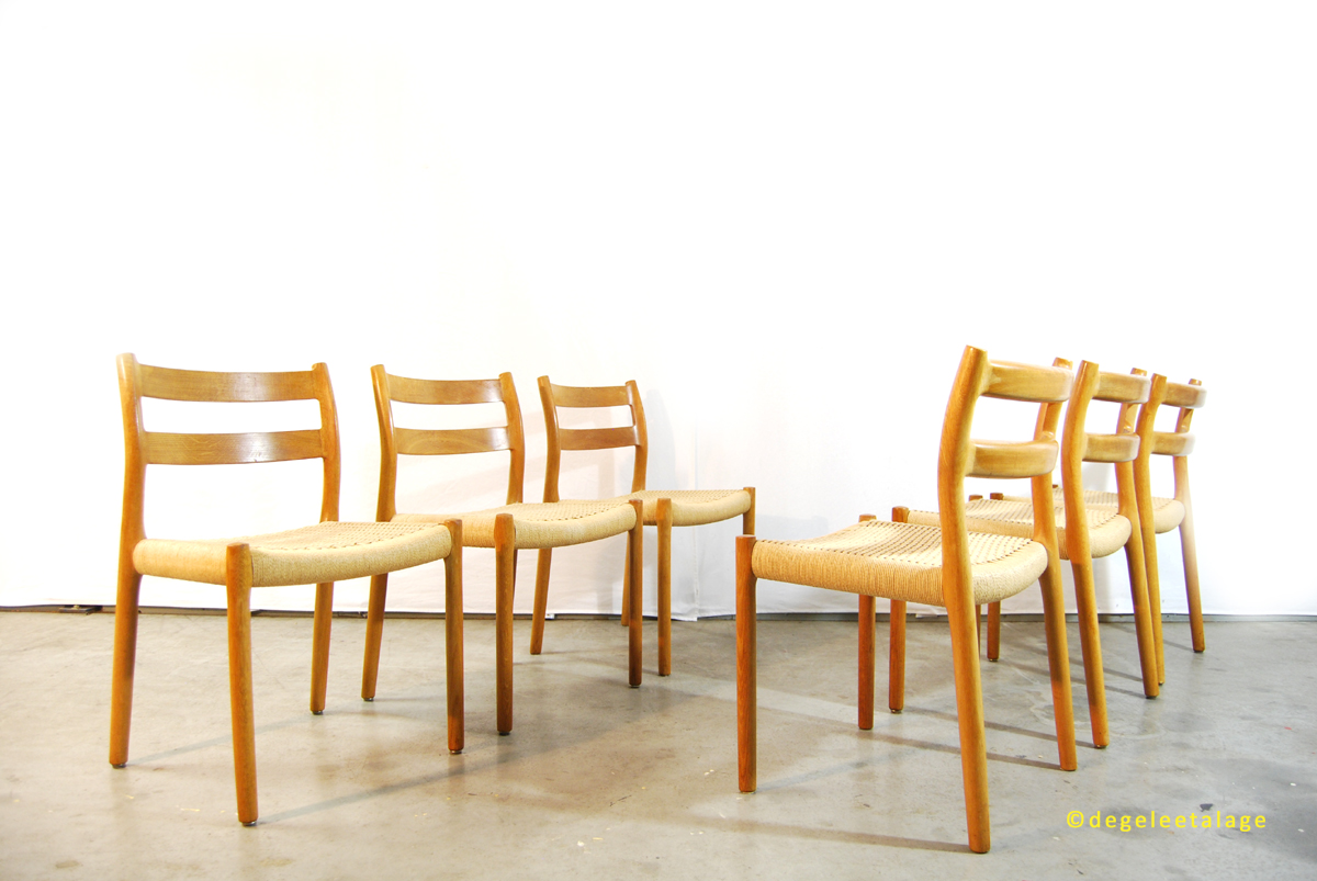 Verblinding Verplicht behandeling Deense jaren 70 eiken eettafel stoelen met 'papercord' zitting / Niels O.  Møller | DE GELE ETALAGE