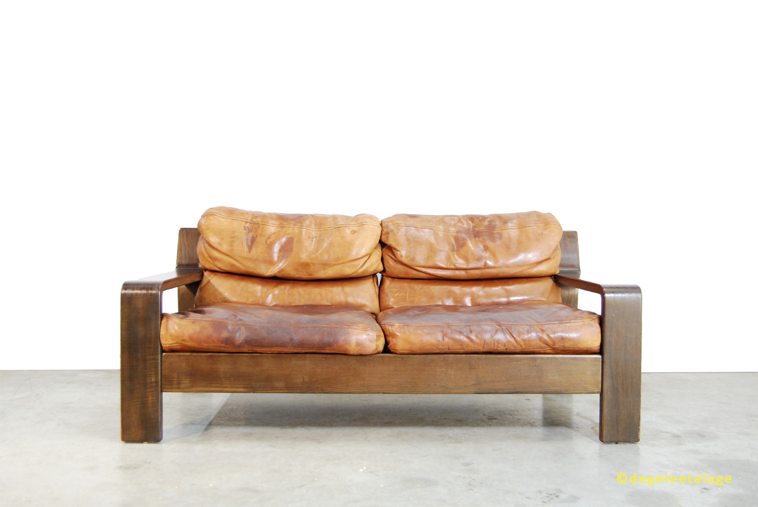 Stoere vintage jaren leren sofa 2-zitsbank | DE GELE ETALAGE
