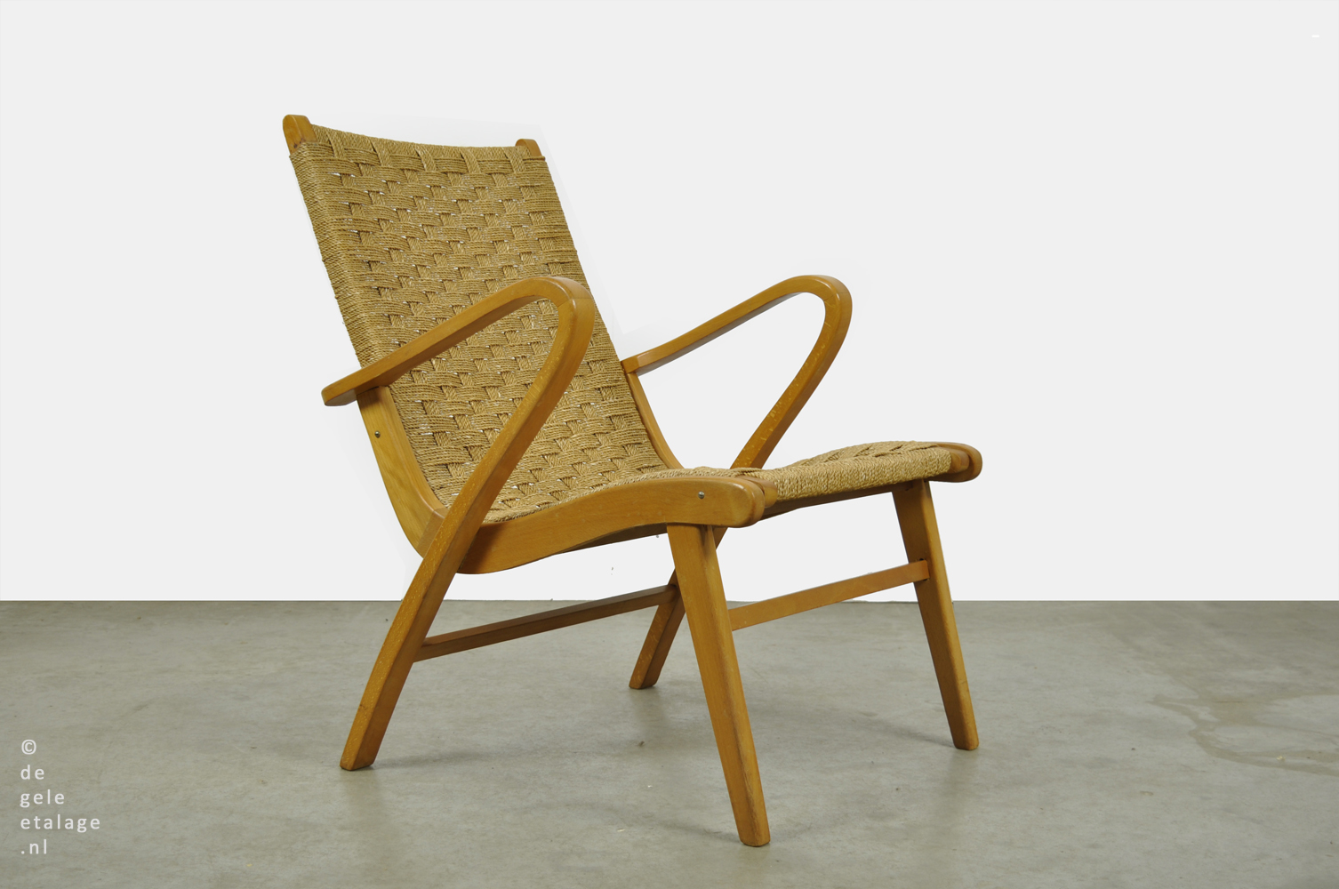 ZEEGRAS KOORD / Vintage fauteuil met zitting van / 1960s | DE
